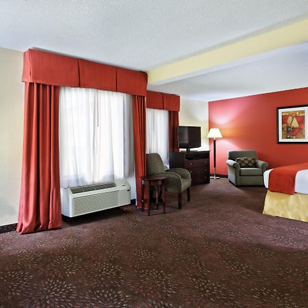 Holiday Inn Express Hotel & Suites Knoxville-North-I-75 Exit 112 By Ihg Eksteriør bilde