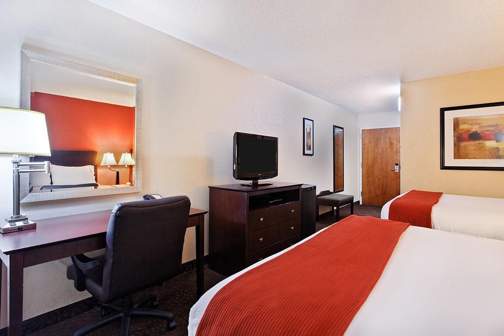 Holiday Inn Express Hotel & Suites Knoxville-North-I-75 Exit 112 By Ihg Eksteriør bilde